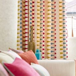 Azul -Wand Meester 3 harlequin tresillo fabrics azul triangles detail