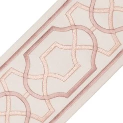 Maru Embroidery Border