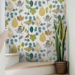 Herbarium -Wand Meester gdw 5770 001 herbarium amarillo verde azul gastonydaniela papelpintado botanico decoracion plana scaled 2